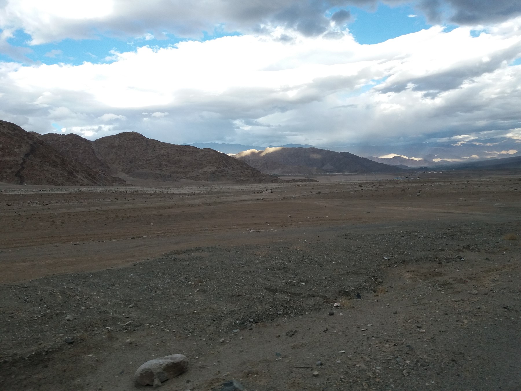 Overland - Highways to Ladakh